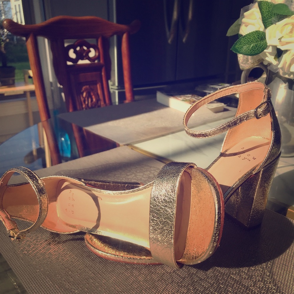 Gold heels